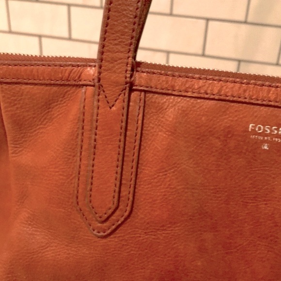 “FOSSIL” BROWN LEATHER TOTE BAG - Picture 7 of 12